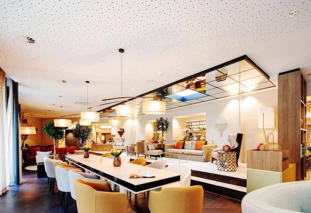 Grand - Mgallery Collection Hotel 4*